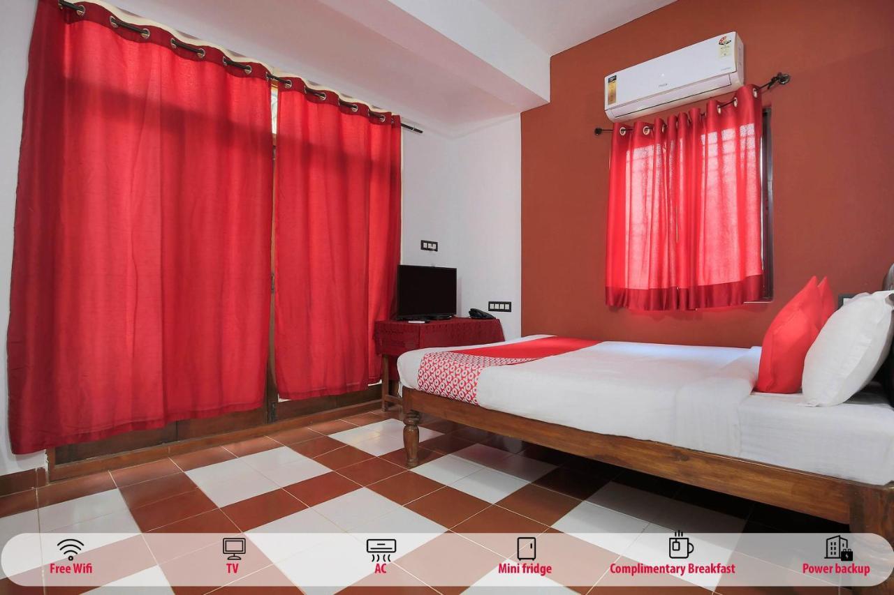 Braganza Guest House Baga Exterior foto
